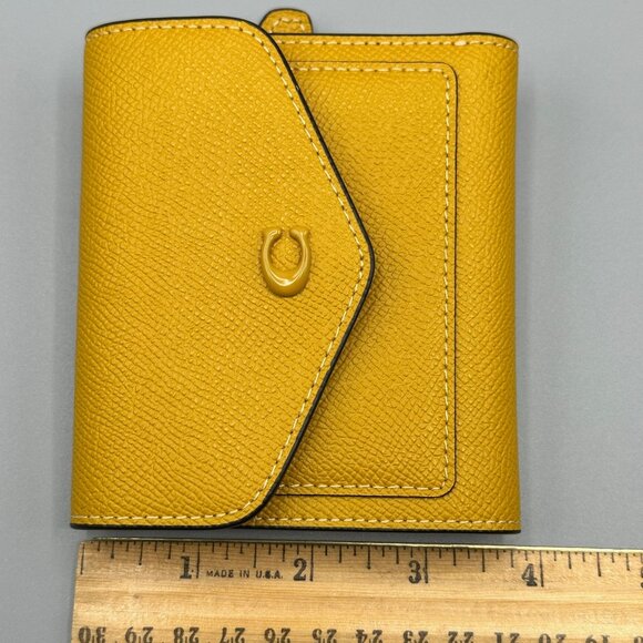 Coach CH808 Yellow Gold Wyn Small Crossgrain Leather Envelope Wallet NWT - Picture 15 of 16